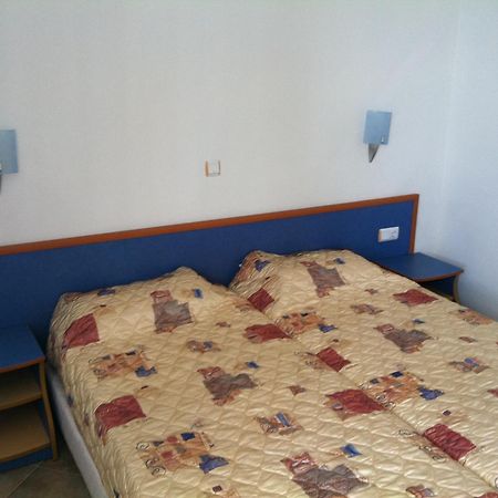 Rusalka Holiday Village Kamen Brjag Szoba fotó